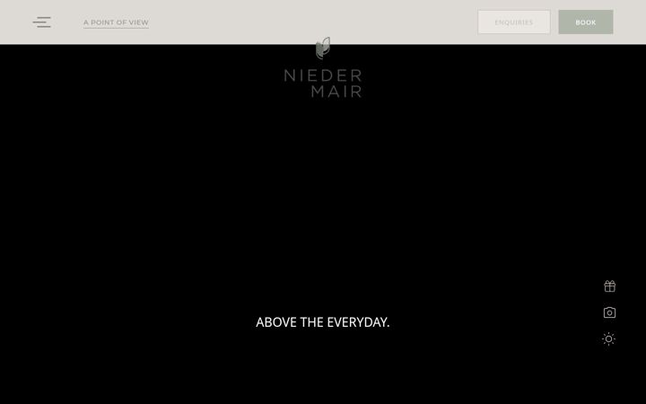 Screenshot of hotel-niedermair.com
