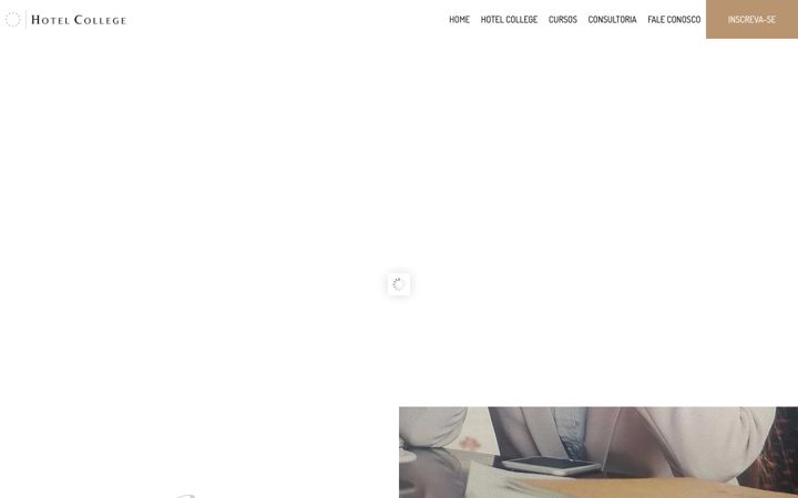 Screenshot of hotelcollege.com.br