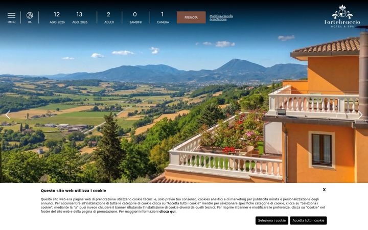 Screenshot of hotelfortebraccio.it