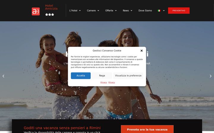 Screenshot of hotelriminiamicizia.com
