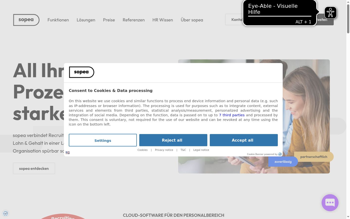 Screenshot of the consent banner shown before any interaction