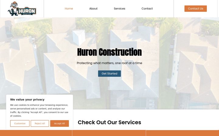 Screenshot of huronroofing.com