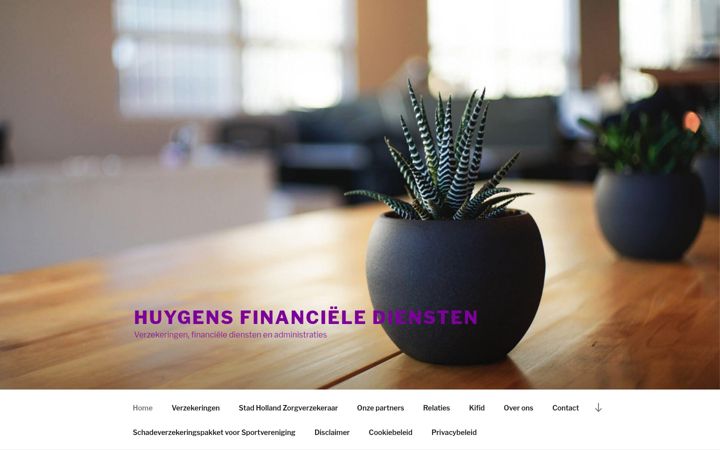 Screenshot of huygensfindnstn.com