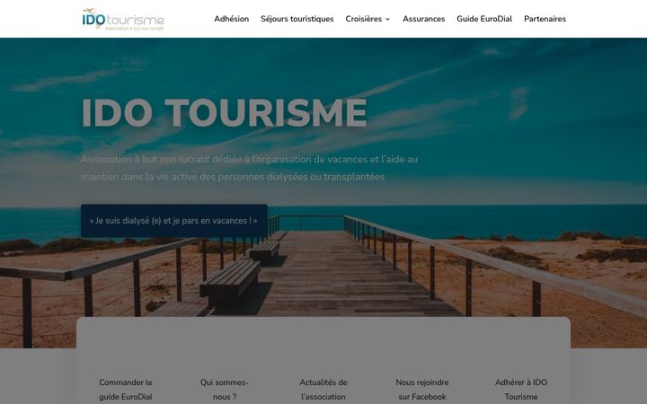 Screenshot stránky idotourisme.com