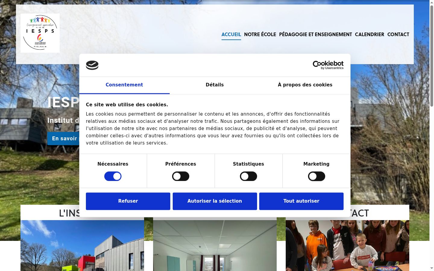 Snímek obrazovky baneru souhlasu zobrazeného před jakoukoli interakcí