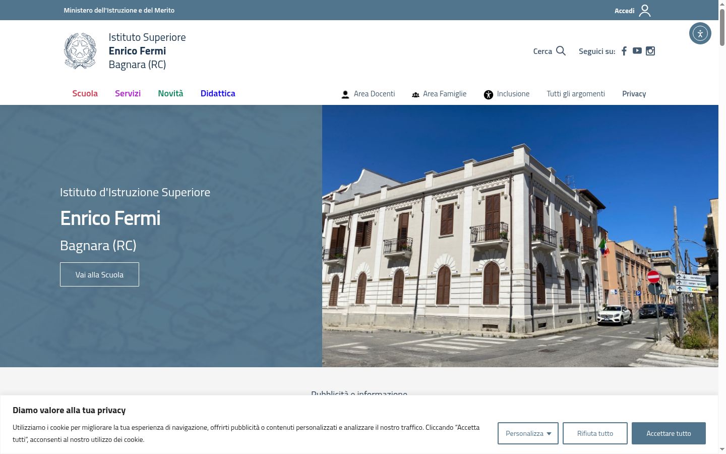 Screenshot of the consent banner shown before any interaction
