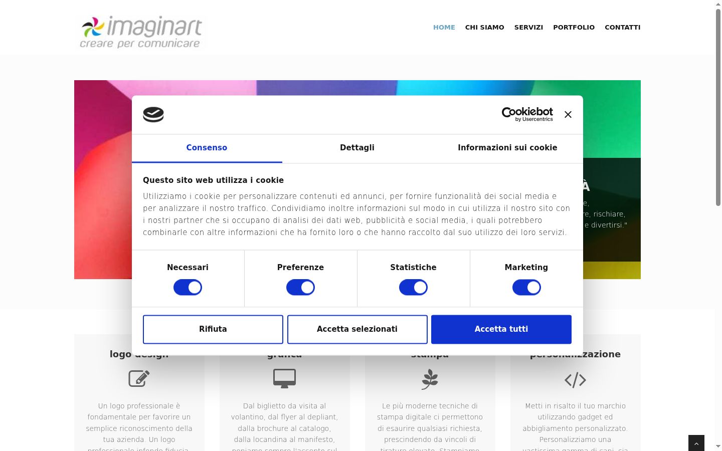 Captură de ecran a bannerului de consimțământ afișat înainte de orice interacțiune