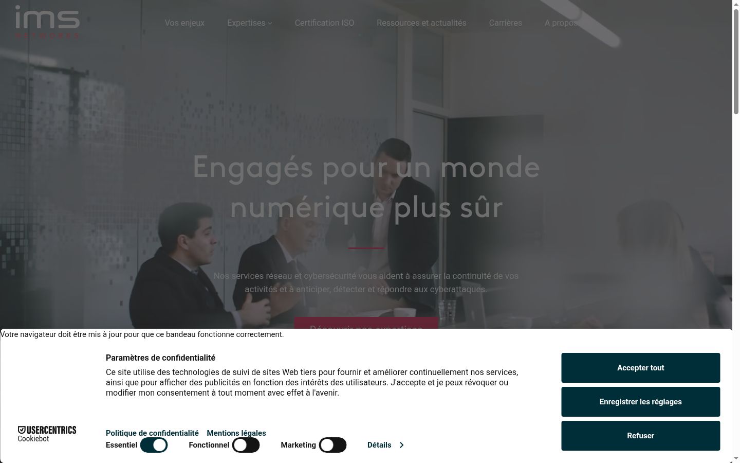 Screenshot of the consent banner shown before any interaction