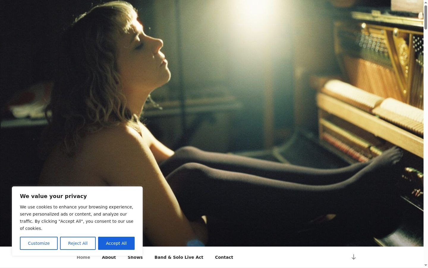 Screenshot of the consent banner shown before any interaction