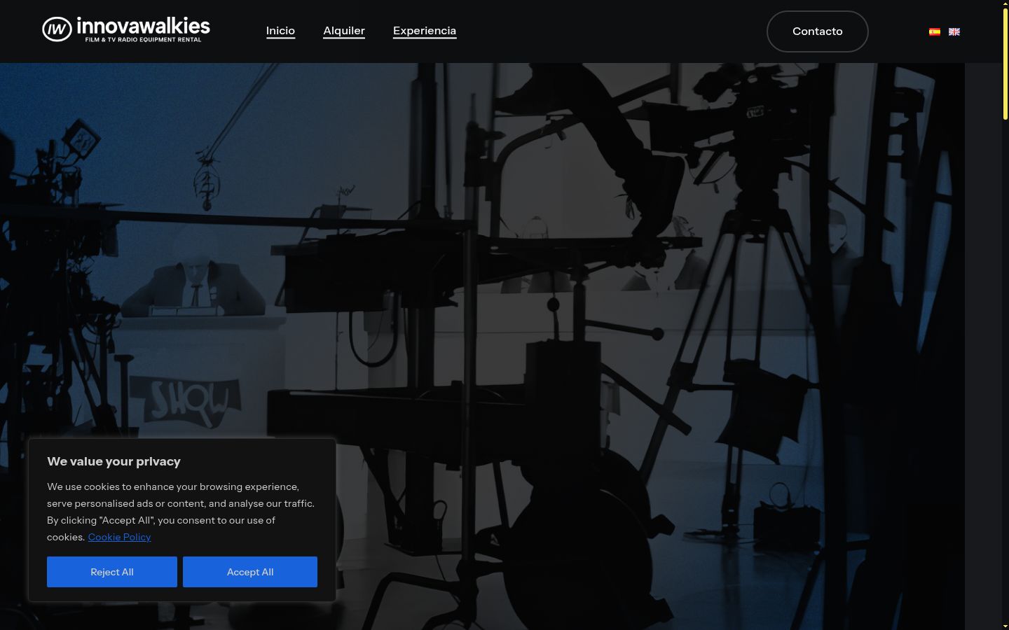 Screenshot of the consent banner shown before any interaction