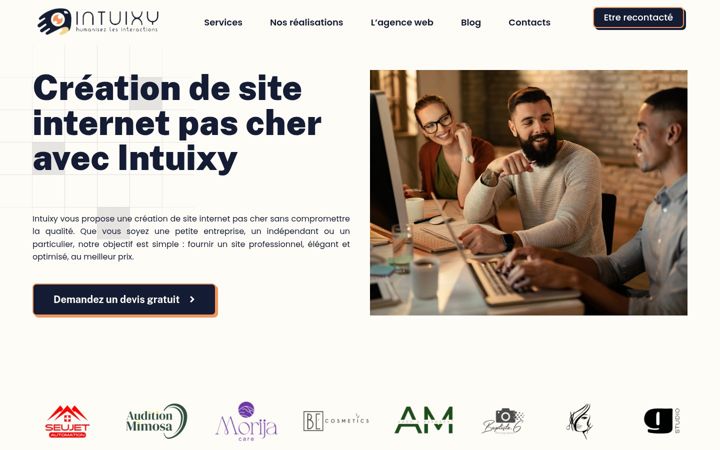 Screenshot of intuixy.com