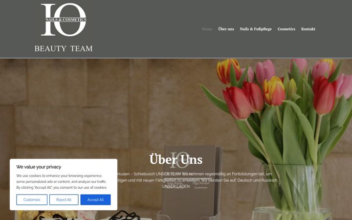 Screenshot of io-beautyteam.de