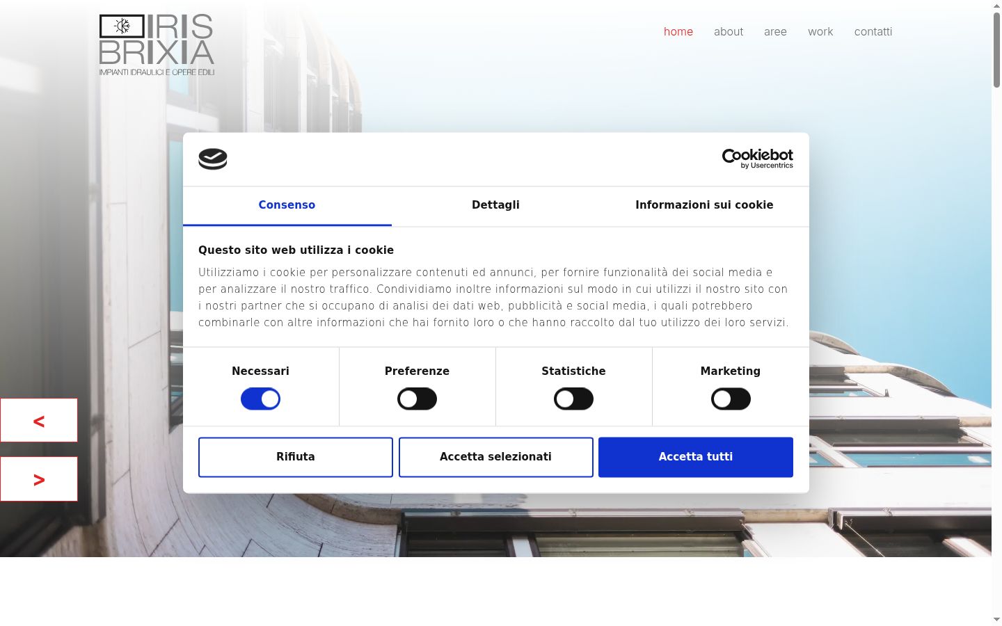 Screenshot del banner di consenso mostrato prima di qualsiasi interazione