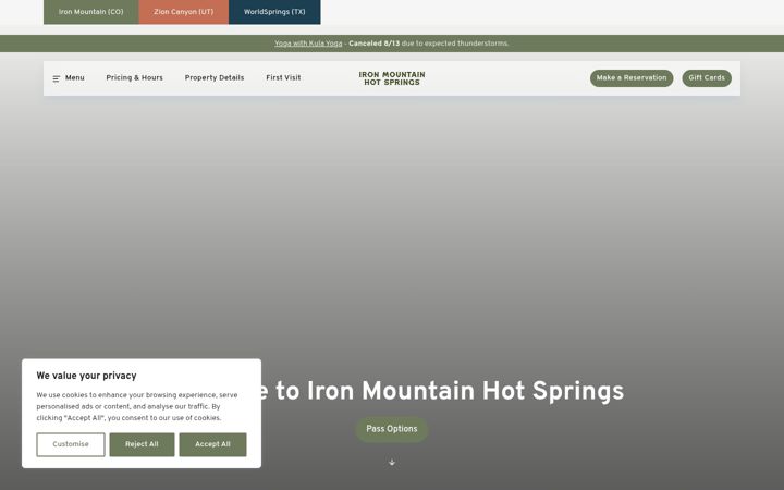 Screenshot of ironmountainhotsprings.com