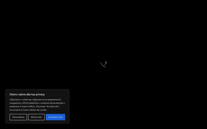 Screenshot of isolarossaluxury.com