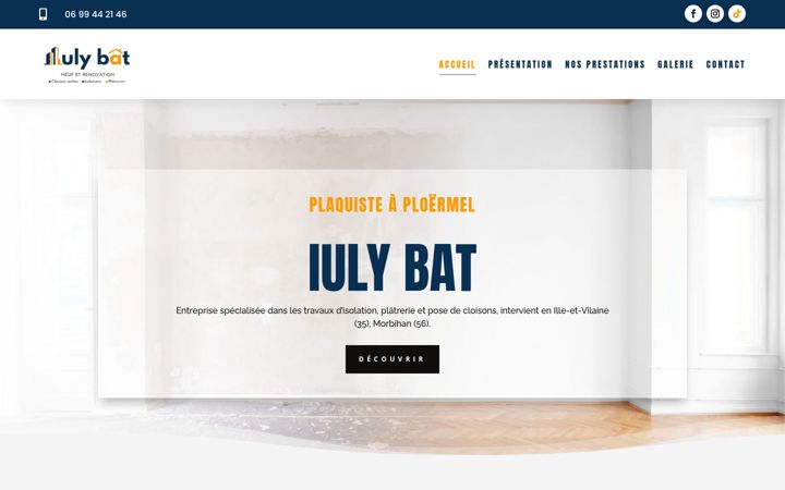Screenshot of iulybat.com
