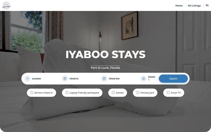 Screenshot of iyaboostays.com