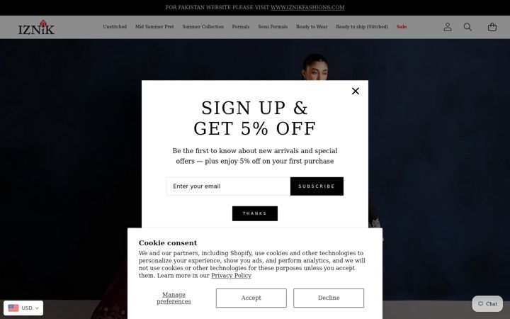 Screenshot of iznikfashions.com