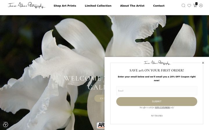 Screenshot of jamesadams-photography.com