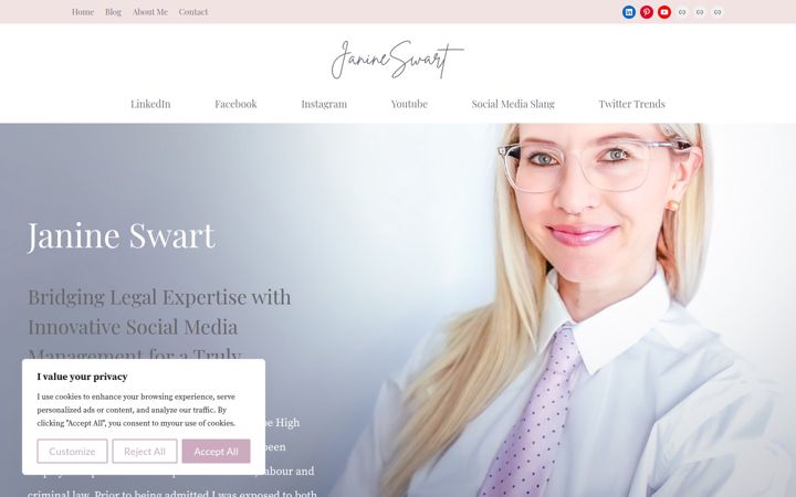 Screenshot of janineswart.com