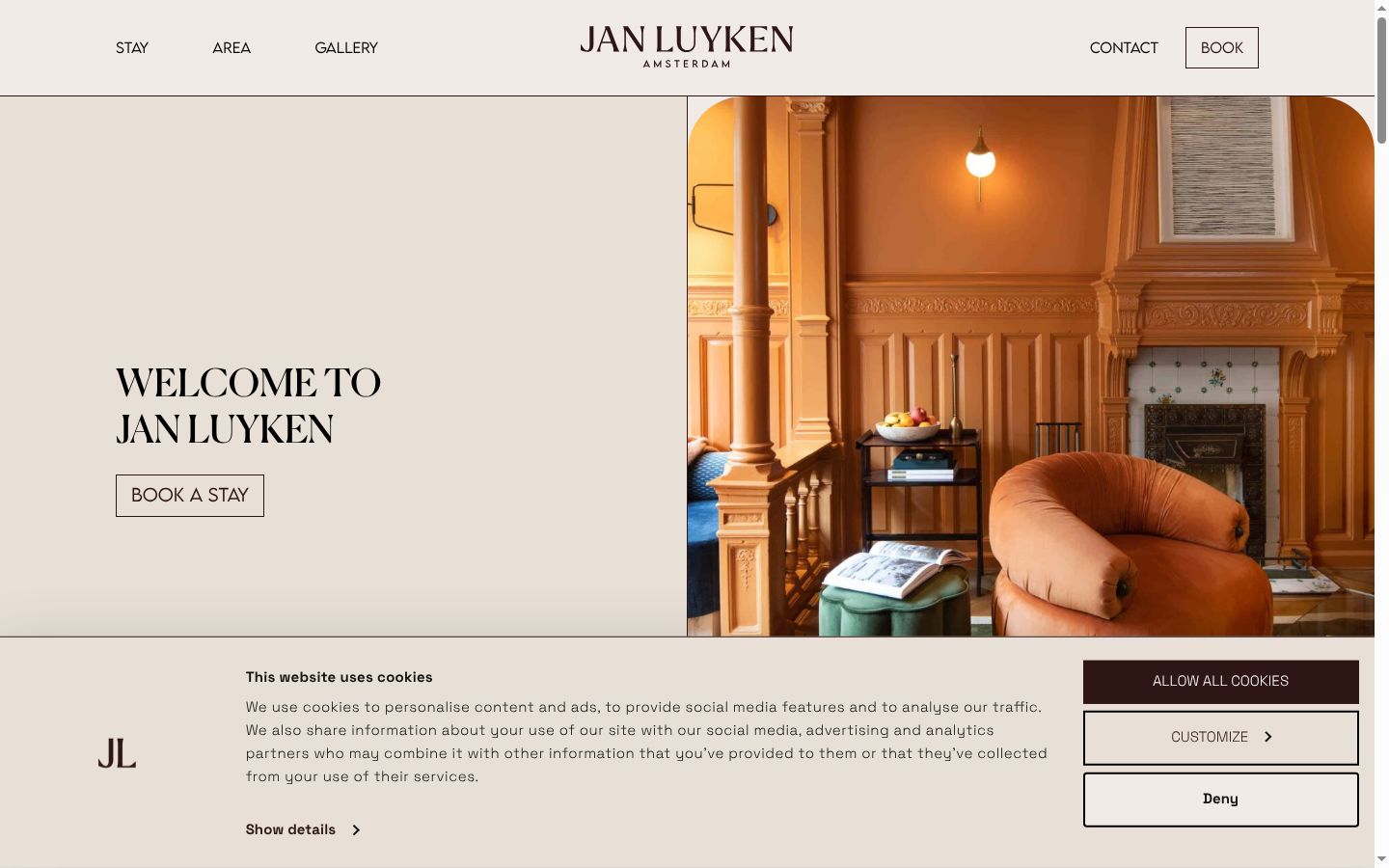 Screenshot of the consent banner shown before any interaction