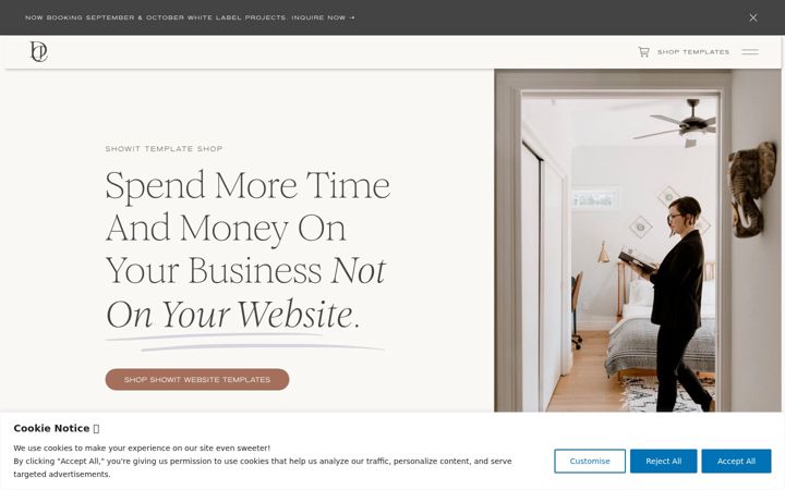 Screenshot of jennifercarforadesigns.com