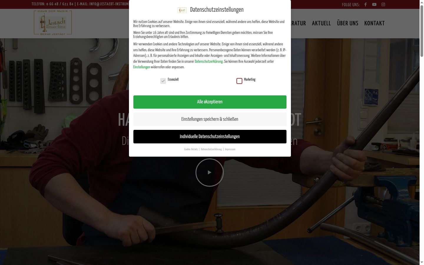 Snímek obrazovky baneru souhlasu zobrazeného před jakoukoli interakcí