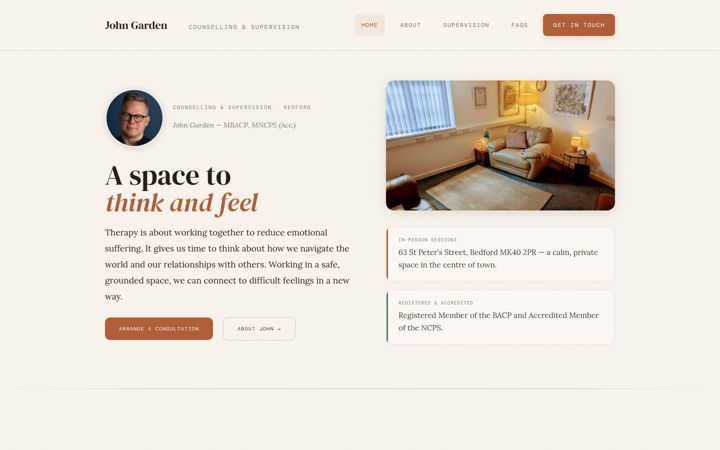 Screenshot of johngardencounselling.com