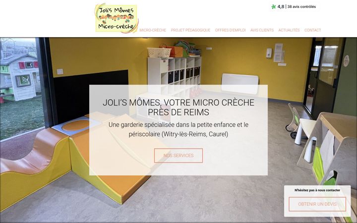 Screenshot of jolismomes-micro-creches.com