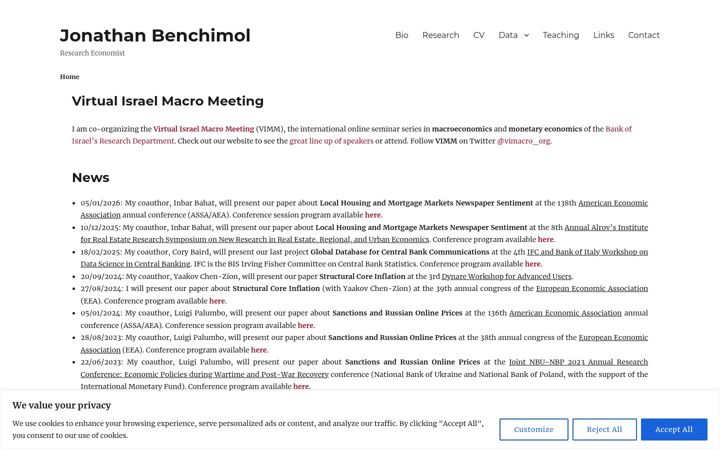 Screenshot of jonathanbenchimol.com