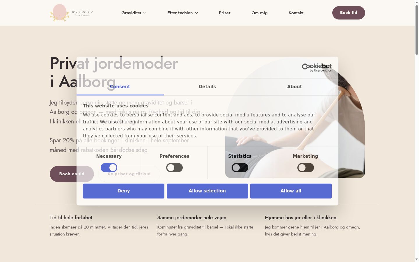 Screenshot of the consent banner shown before any interaction