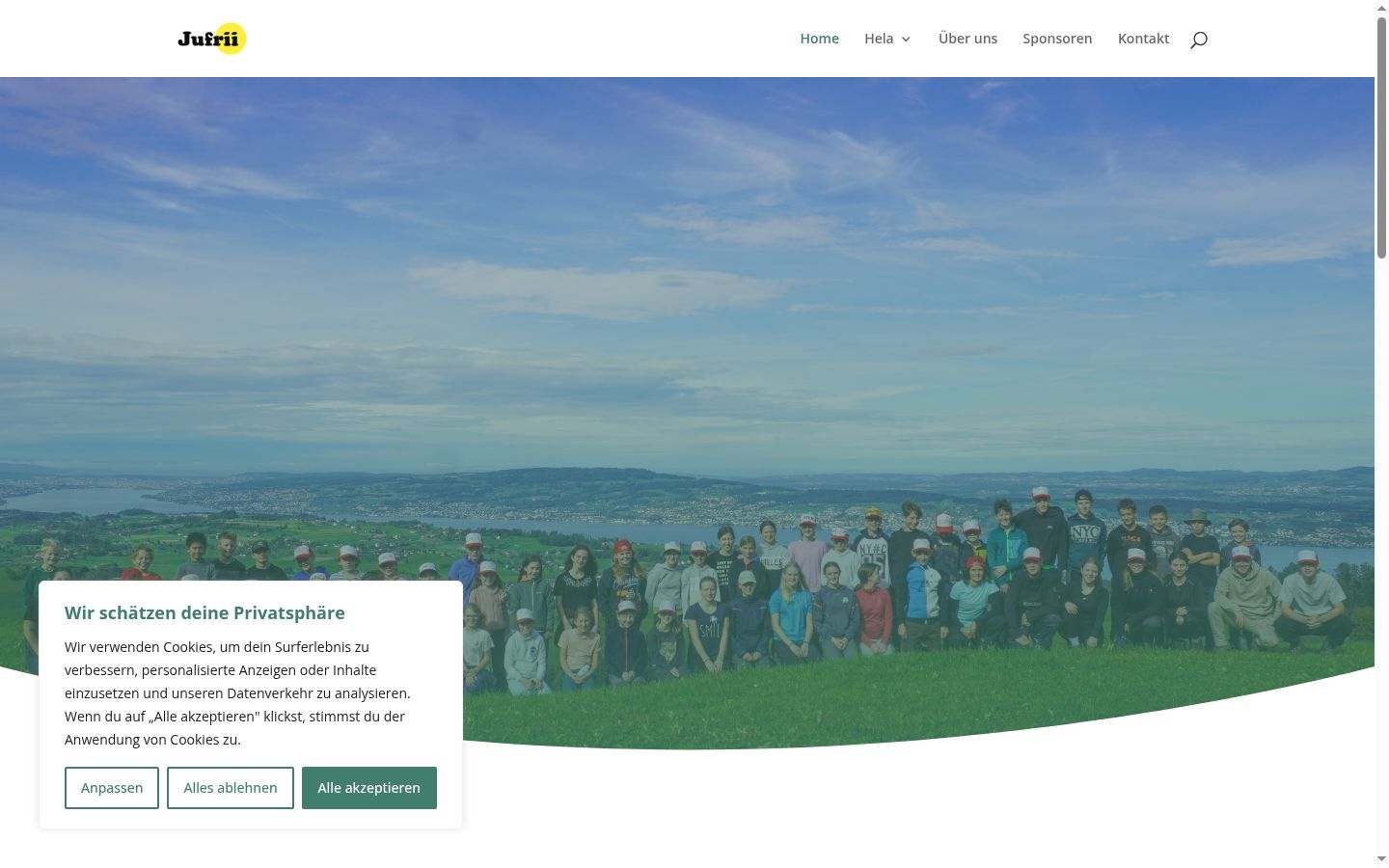 Screenshot of the consent banner shown before any interaction