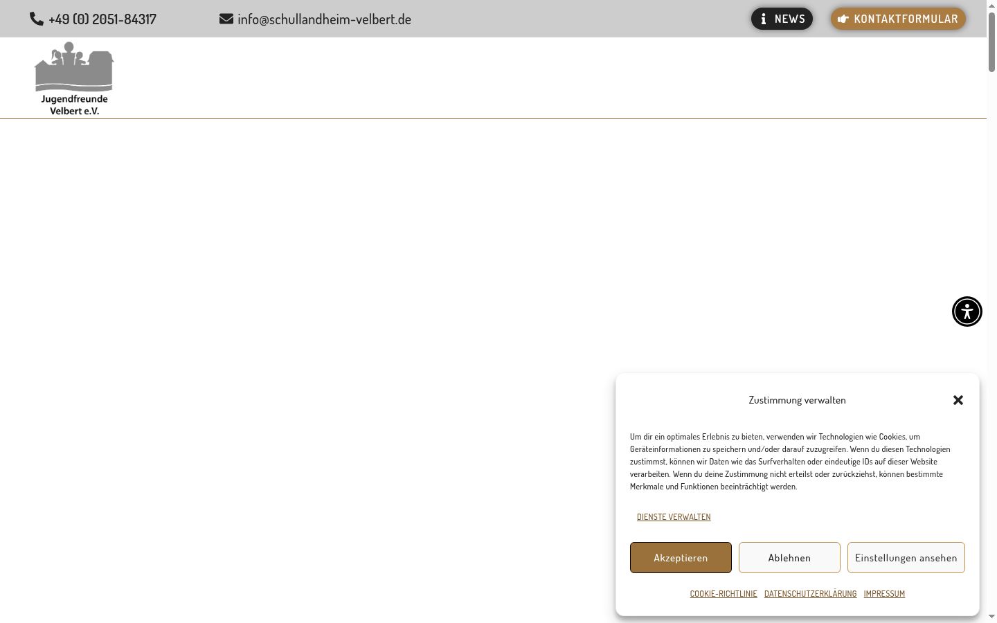 Screenshot of the consent banner shown before any interaction