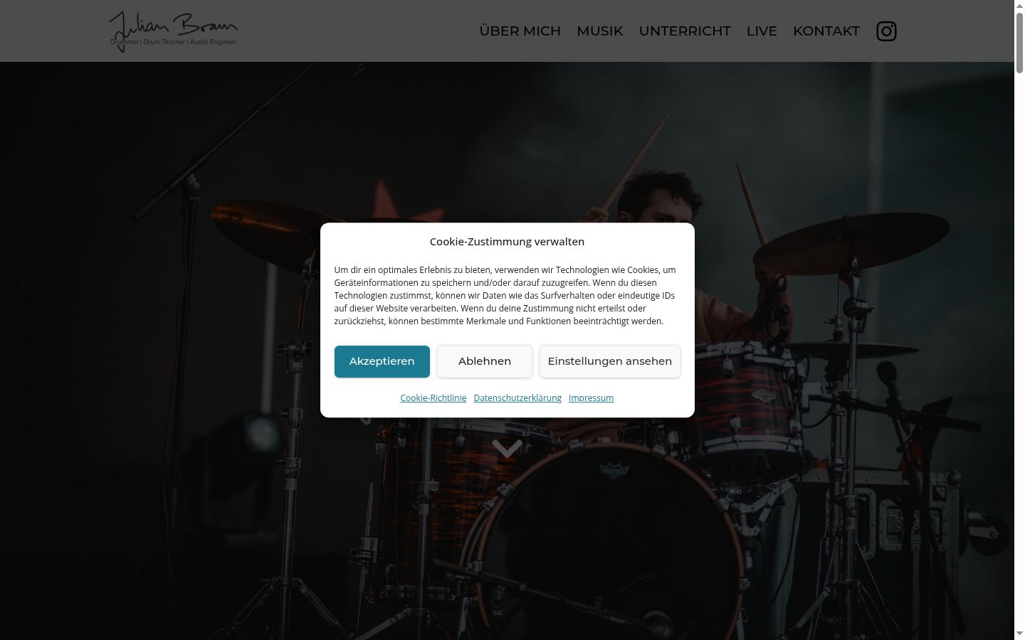 Screenshot del banner di consenso mostrato prima di qualsiasi interazione