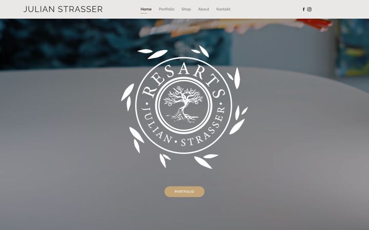 Screenshot of julianstrasser.com