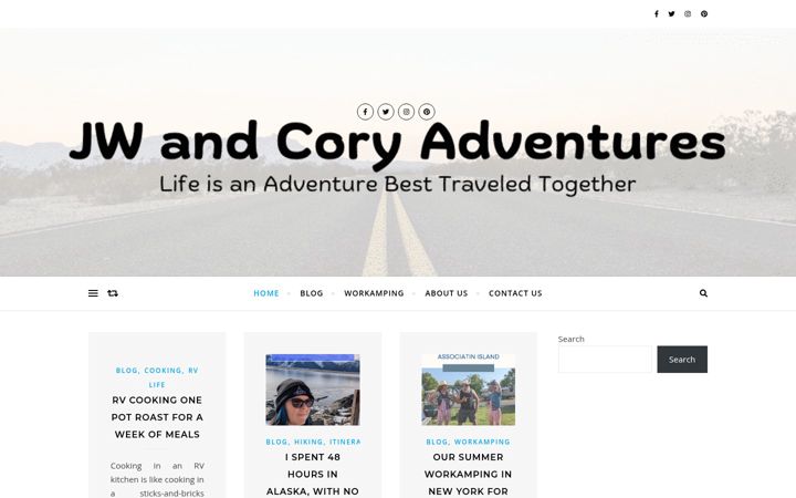 Screenshot of jwandcoryadventures.com
