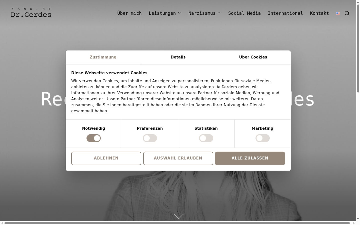 Screenshot of the consent banner shown before any interaction