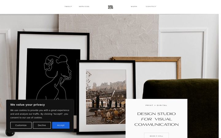 Screenshot of karakonstudio.com