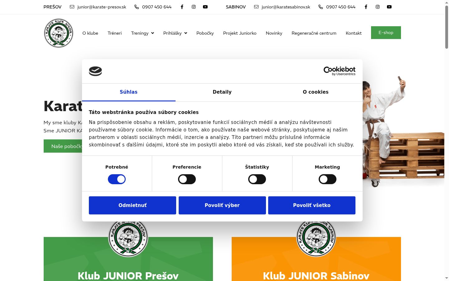 Screenshot of the consent banner shown before any interaction