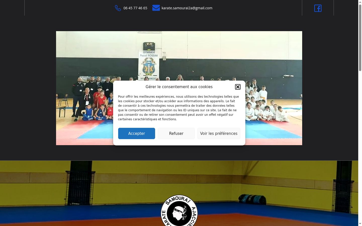 Posnetek zaslona pasice za privolitev, prikazane pred kakršno koli interakcijo