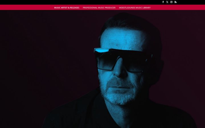 Screenshot of karlmoestl.com