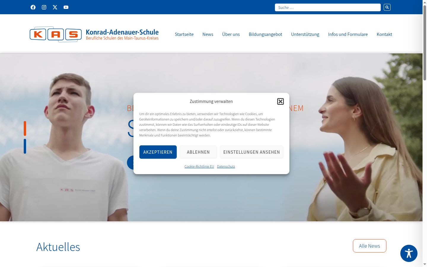 Screenshot of the consent banner shown before any interaction