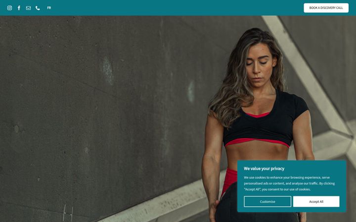 Screenshot of kayellofit.com