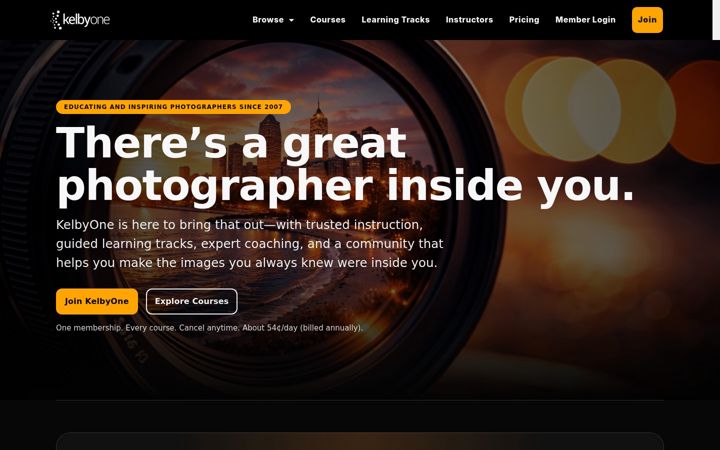 Screenshot of kelbyone.com