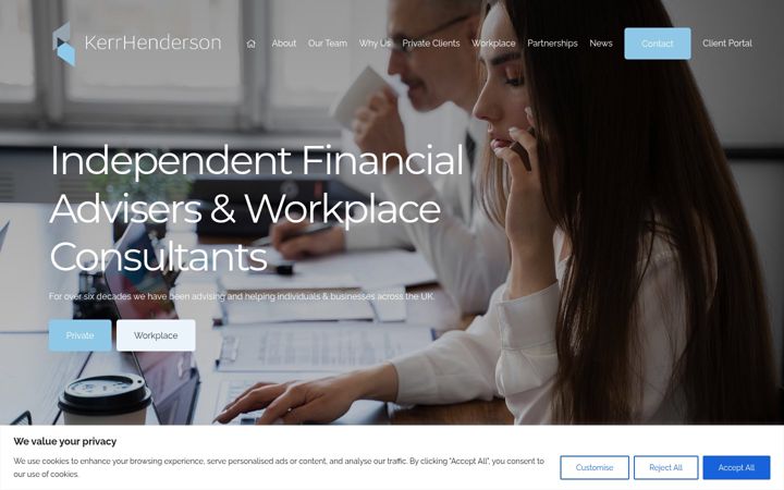 Screenshot of kerrhenderson.com