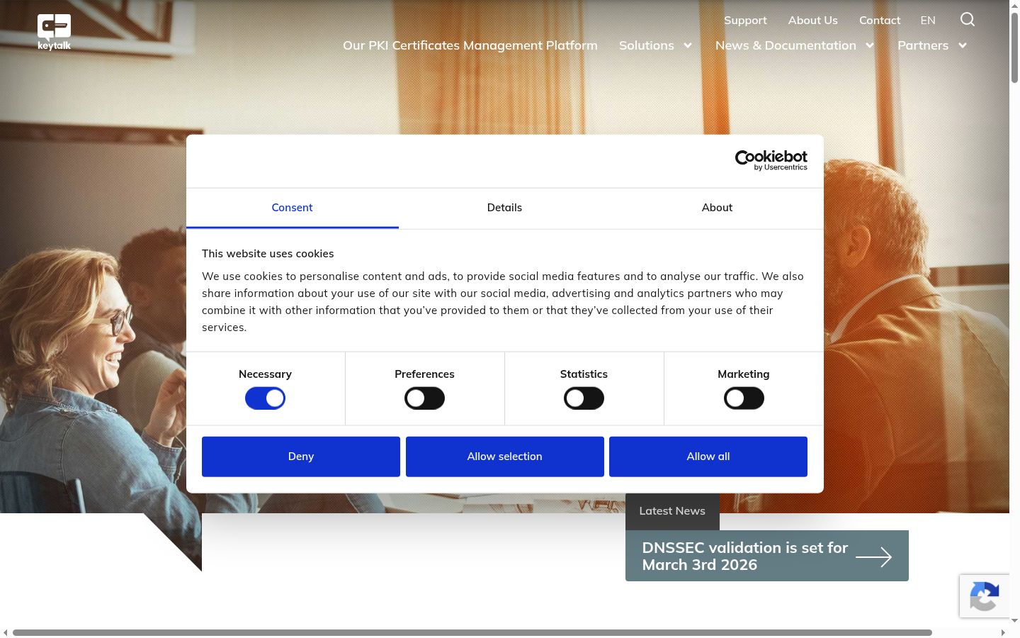 Screenshot of the consent banner shown before any interaction