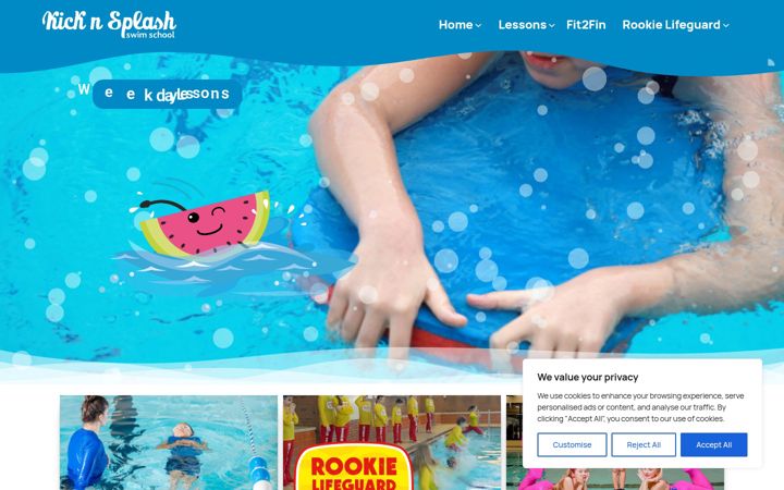 Screenshot of kicknsplash.com