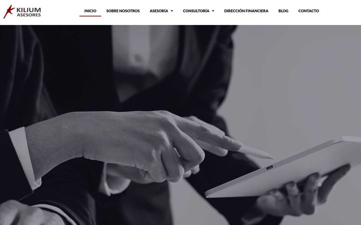 Screenshot of kiliumasesores.com