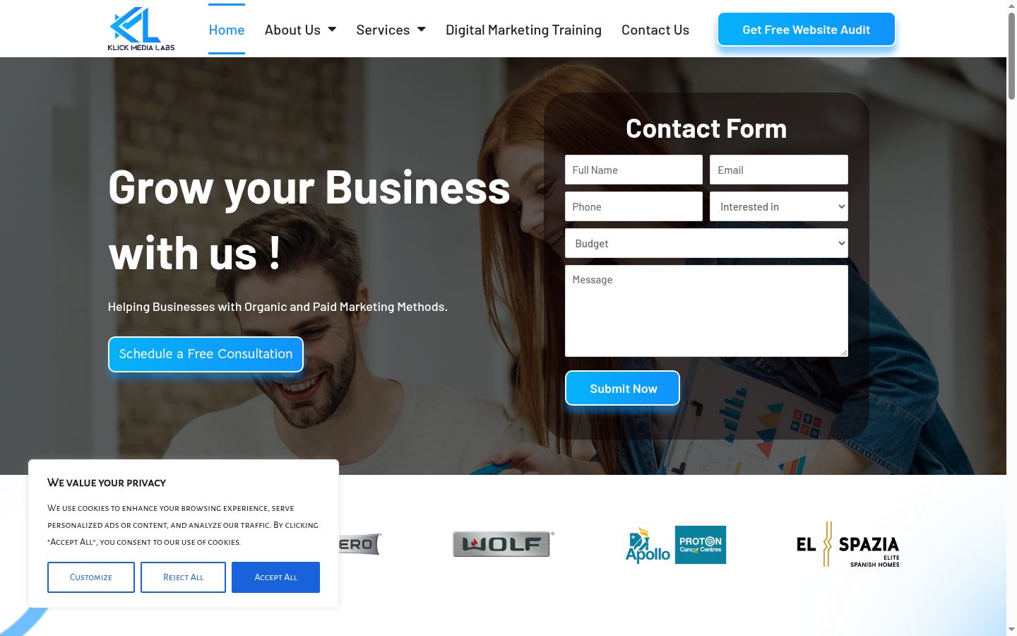 Screenshot of the consent banner shown before any interaction