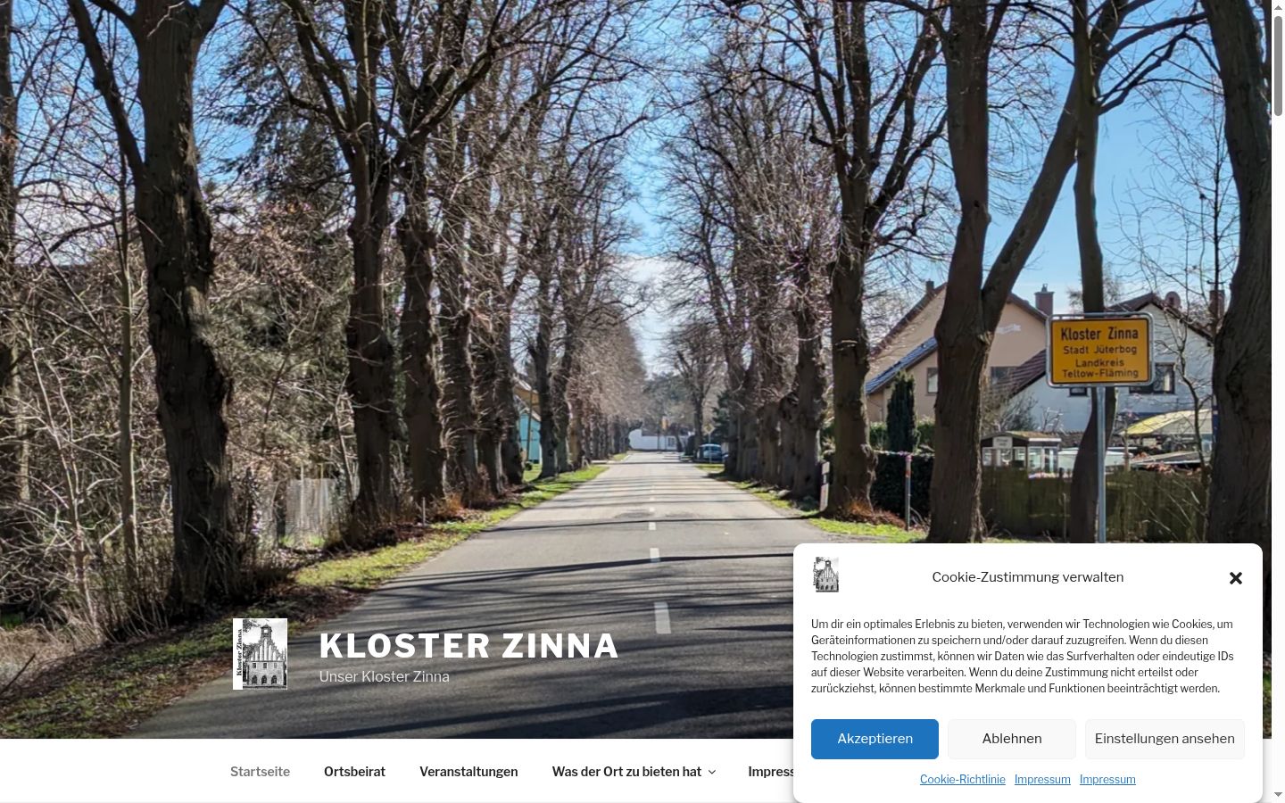 Captură de ecran a bannerului de consimțământ afișat înainte de orice interacțiune